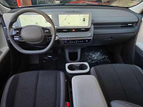 Used 2024 Hyundai Ioniq 5 SEL RWD image 14