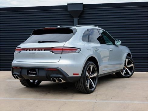 New 2025 Porsche Macan S image 7