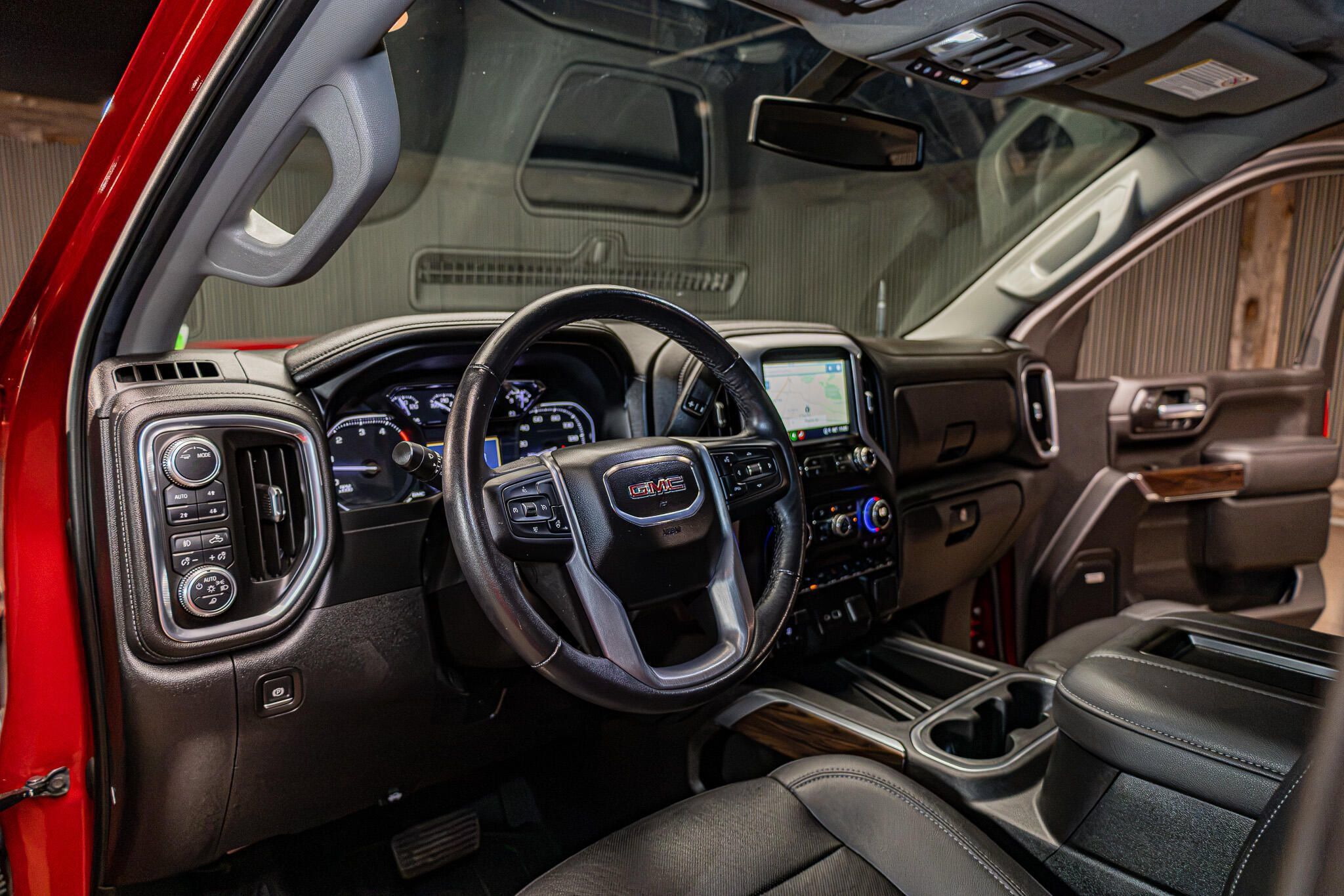Used 2021 GMC Sierra 2500 SLT AWD/4WD image 12