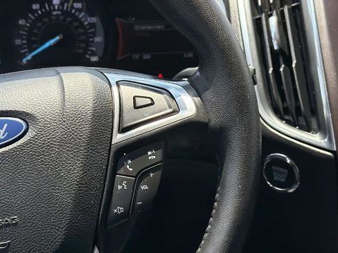 Certified 2019 Ford Edge Titanium FWD image 13
