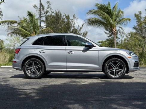Used 2018 Audi SQ5 Premium Plus AWD/4WD image 11