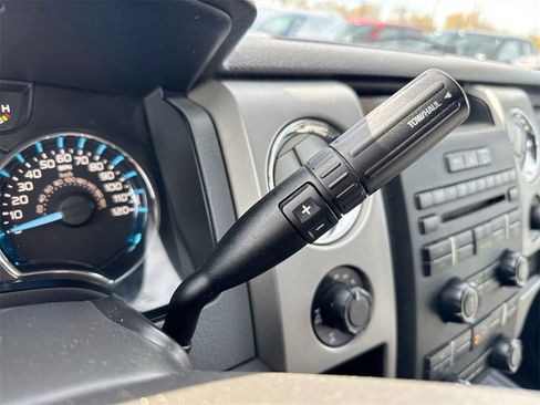 Used 2012 Ford F150 XLT w/ XLT Chrome Pkg image 15