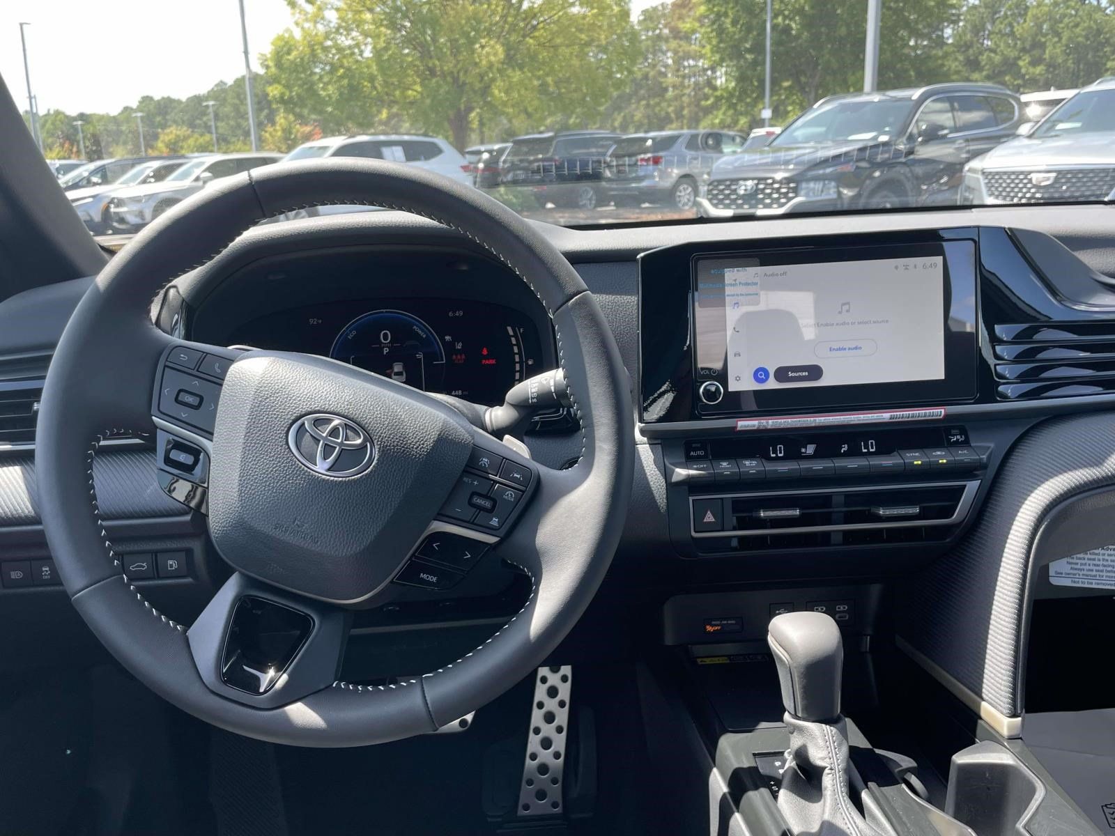 Used 2026 Toyota Camry SE w/ Convenience Package FWD image 10