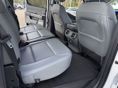 Used 2025 Ford F150 Lightning Flash image 27