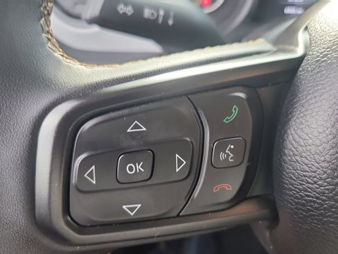 Certified 2025 Jeep Wrangler Sport AWD/4WD image 29