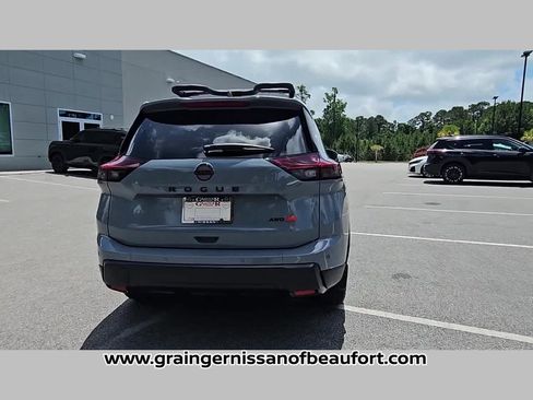 Used 2025 Nissan Rogue SV w/ Rock Creek Premium Package AWD/4WD image 28
