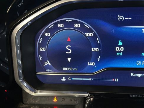 Certified 2023 Chevrolet Silverado 1500 LT image 9