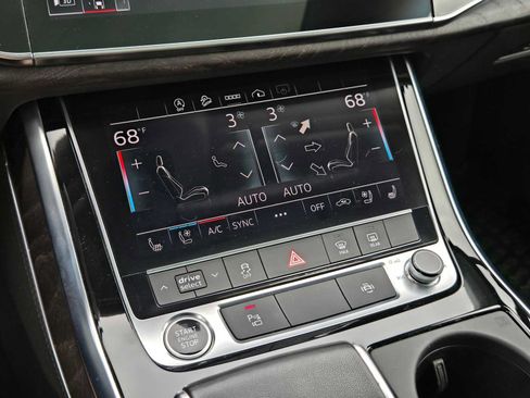 Used 2023 Audi Q7 2.0T Premium Plus w/ Premium Plus Package AWD/4WD image 30