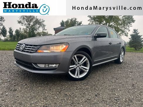 Used 2014 Volkswagen Passat TDI SEL Premium FWD image 1