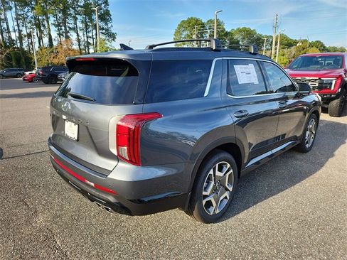 New 2025 Hyundai Palisade XRT image 3