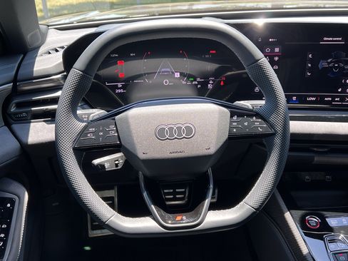 Certified 2025 Audi S5 Prestige AWD/4WD image 18