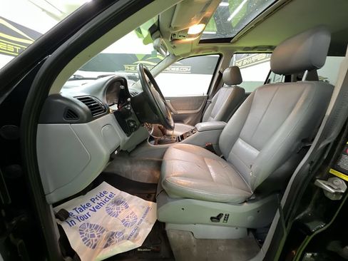 Used 2000 Mercedes-Benz ML 430 4MATIC image 16