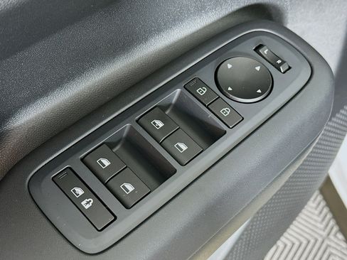 New 2026 Hyundai Santa Fe SE image 17