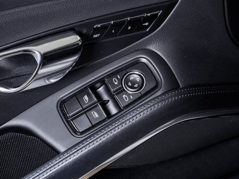 Certified 2016 Porsche 911 Carrera 4S image 28