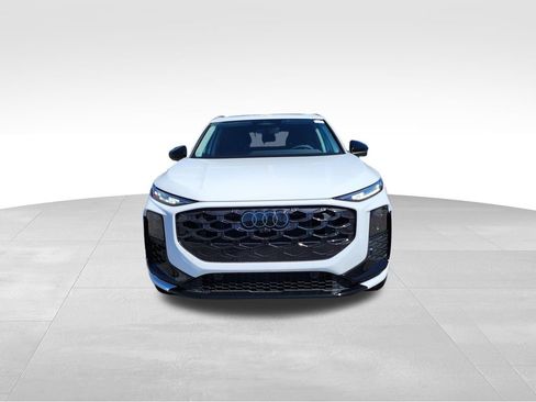 New 2026 Audi Q3 quattro 2.0T AWD/4WD image 2