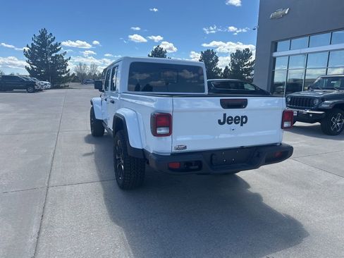 New 2025 Jeep Gladiator Sport AWD/4WD image 3