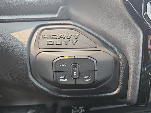 Certified 2026 RAM 2500 Big Horn AWD/4WD image 30
