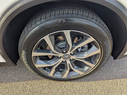 Certified 2024 Acura MDX FWD w/ Technology Package image 10