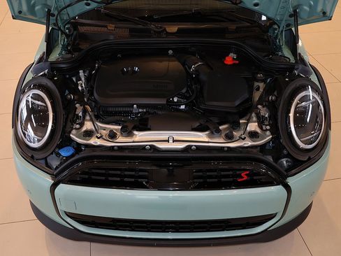 Used 2025 MINI Cooper S image 65