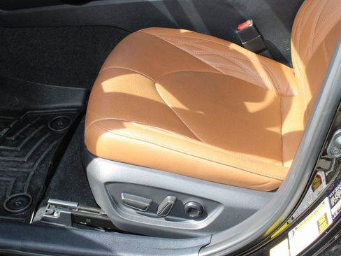 Used 2021 Toyota Avalon Limited w/ Advanced Safety Package image 14