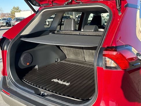 Used 2022 Toyota RAV4 Limited w/ Limited Grade Weather Package image 15