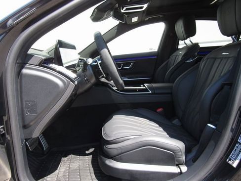 Used 2025 Mercedes-Benz S 63 AMG S image 13