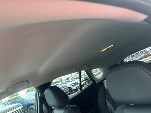 New 2026 Chevrolet Trax LT w/ Midnight Edition FWD image 15