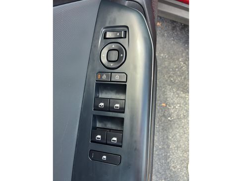 Used 2025 Kia K4 FWD image 12