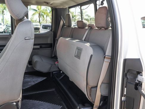 Used 2016 Ford F150 XLT w/ Equipment Group 302A Luxury image 22