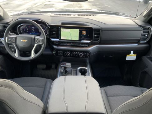 New 2026 Chevrolet Silverado 1500 LT w/ Z71 Off-Road Package image 54