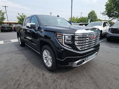 Certified 2025 GMC Sierra 1500 Denali w/ Denali Reserve Package AWD/4WD image 2