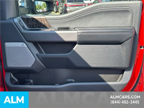 Used 2025 Ford F450 Lariat AWD/4WD image 16
