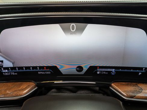 Used 2021 Cadillac Escalade ESV Sport Platinum AWD/4WD image 28