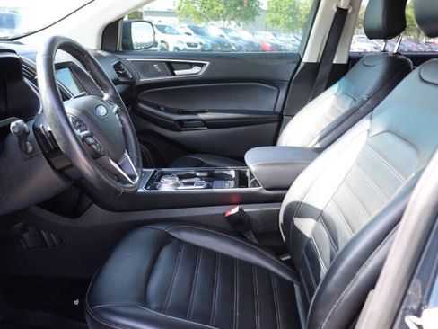 Used 2019 Ford Edge SEL w/ Equipment Group 201A AWD/4WD image 13