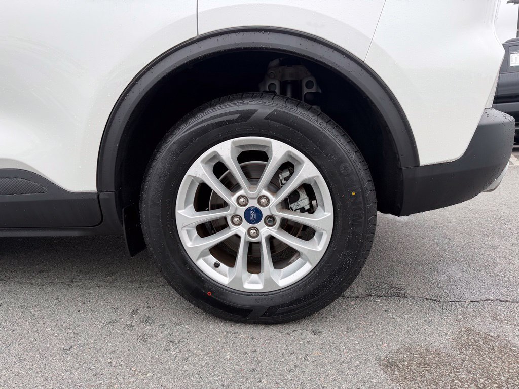 Used 2020 Ford Escape SE AWD/4WD image 36