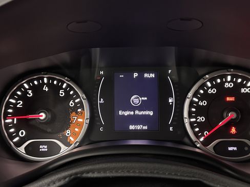 Used 2018 Jeep Renegade Altitude w/ Safety & Security Group FWD image 17