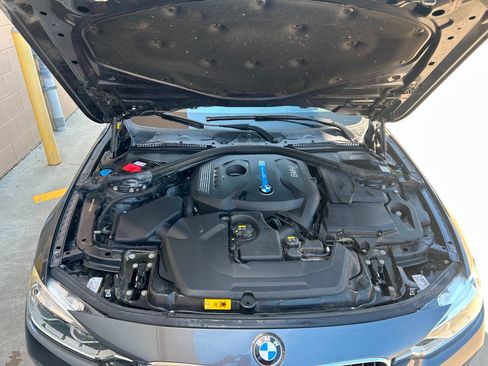 Used 2017 BMW 330e image 45