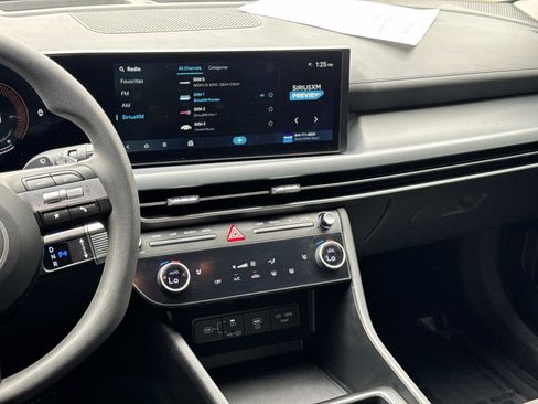 Used 2025 Hyundai Sonata SEL image 9