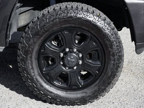 Used 2017 RAM 2500 Laramie w/ Sport Appearance Group AWD/4WD image 40