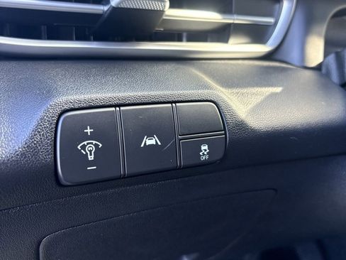 Used 2021 Hyundai Elantra SEL w/ Convenience Package image 32