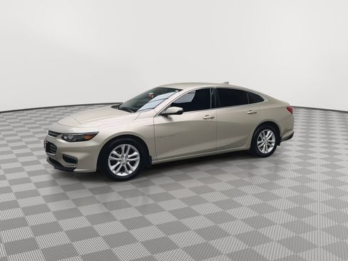Used 2016 Chevrolet Malibu LT FWD image 29