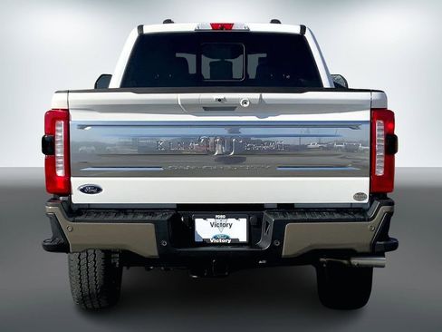 New 2026 Ford F350 4x4 Crew Cab Super Duty image 4