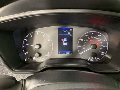 Used 2024 Toyota Corolla LE image 19