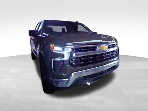 Certified 2023 Chevrolet Silverado 1500 LT AWD/4WD image 4