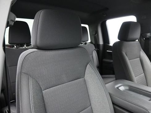 Used 2023 Chevrolet Silverado 1500 LT AWD/4WD image 25