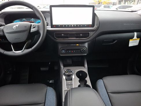 New 2025 Ford Bronco Sport Outer Banks w/ Outer Banks Tech Package+ image 17