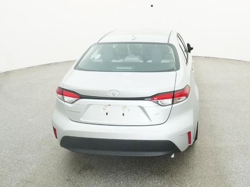 New 2026 Toyota Corolla LE image 18