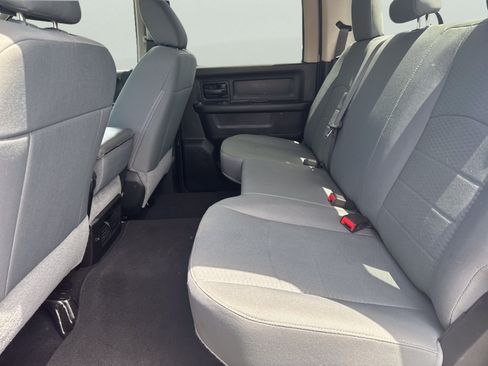Used 2018 RAM 2500 Tradesman w/ Chrome Appearance Group AWD/4WD image 21