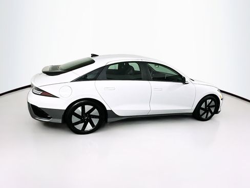 Used 2024 Hyundai Ioniq 6 SE image 10