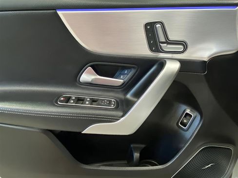 Used 2020 Mercedes-Benz A 220 image 9
